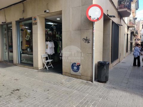 Imposing corner premises in the heart of Badalona, with an unbeatable location due to its proximity to the Rambla and Calle del Mar, surrounded by shops and services. Distributed in two floors of 160m2 each. Its glazed façade makes it a very bright p...