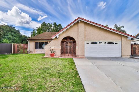 First time on the market!! Amazing opportunity! This fantastic 2100+ sq ft. single story home in a quiet cul-de-sac is what you have been waiting for. This spacious home with 4 bedrooms and 2 bathrooms has been well loved for many years. There is a l...