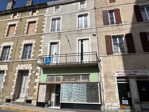 Investment property in Mansle town centre, close to the Charente river. The property comprises a commercial space / appartment on the ground floor and five studio flats on the upper floors. No exterior. Cellar under the building. One water meter and ...