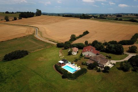 EXCLUSIVE TO BEAUX VILLAGES! Lovely 4 bedroom, 4 bathroom stone house with 2 separate guest houses, heated 11m x 5m pool, large barn and fabulous views across rolling countryside. The main house benefits from oil central heating and has a wood burnin...