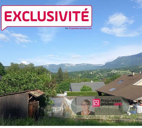 Isabelle DAVID offers you this building land serviced close to water, wastewater, electricity, telephone, on Gresy-sur-Aix-73100 (free builder), This land is located 5 minutes from the motorway entrance, and has a very beautiful Revard view, the bus ...