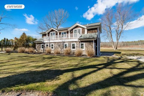 One of the last remaining multi-acreage Estate compounds in Southampton Town is now available. Generous 25-acre property composed of an impeccably maintained 4 bedroom, 4 bath farmhouse with an additional guest house, 4 car garage, swimming pool, ten...