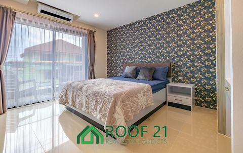 Sea and Sky Condo Bang Saray Studio room size 31.93 square meters sea and mountain views. It is a very interesting condo. With a location close to the Bang Saray seaside only 100 meters it creates a quiet atmosphere and is suitable for true relaxatio...