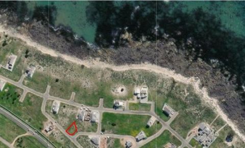 This 411 sqm level stand is based in the ever popular Sandy Point beach estate. Controlled access into the estate makes it the perfect investment for anyone looking to purchase property on the West Coast to build a forever holiday home. The property ...