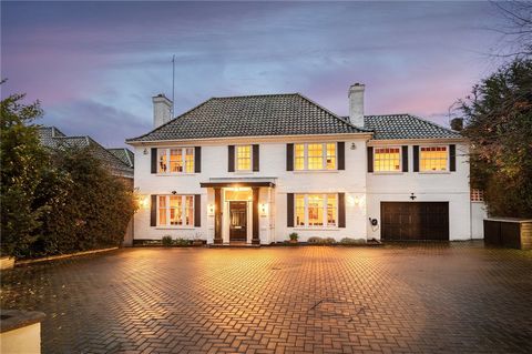 This imposing family residence has been meticulously renovated and extended to provide almost 3,800 sq ft of luxurious living accommodation and now comes to the market for the first time since its transformation. As you step through the entrance porc...