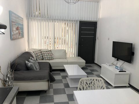 Located in Paphos. Welcome to your perfect coastal escape! This delightful residence features 2 bedrooms and 1 bathroom within an inviting internal area of 70m². Key Features: • Internal Area: 70m² • Fully Furnished • Plenty of Parking Space Prime Lo...