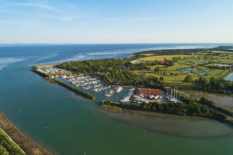 The perfect vacation spot for young and old, relaxation and adventure - everything is possible here! Between sand dunes and waves, untouched nature and an 18-hole golf course. Swimming pool, seven restaurants and bars and a marina, the holiday comple...