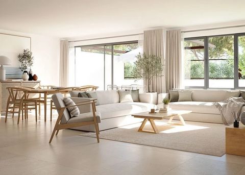 From Century 21 R&C we offer you this opportunity to get a customizable home in an urbanization with common areas with a swimming pool, gardens and multipurpose gym room. The development is located in the municipality of Aravaca-Moncloa and bordering...