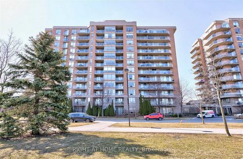 Winchester Model (869 sqf.) In Upscale Village Terrace Condo With Breathtaking Views Of The Toronto Skyline And Park! Great Living Space, Morning Sun, Large Den Can Be Used As A 2nd Bedroom, Primary Bedroom With 4 Pc Ensuite Bath, Walk in Closet. 2 W...