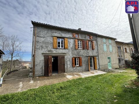 CHARMING HAMLET In a small hamlet located in the town of BRASSAC, come and discover this partly renovated house. Composed of four bedrooms including one through, a bathroom, two toilets, a large living room, a garage and a barn. You can also enjoy it...