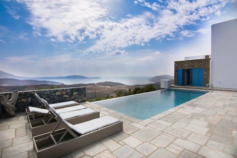 Villa in Pefkos, on the island of Skyros, which is divided into three apartments that can accommodate three families. Each apartment has its own kitchen and bathroom. The villa offers a breathtaking view of the sea on an angle of 180 degrees. When yo...
