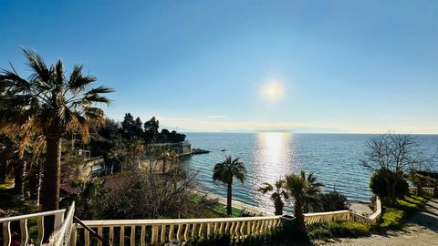 Located in Kusadasi Ladies Beach area with sea view and 150 m. distance to the sea, the villa has 2 bedrooms and 1 living room. The rental income of our villa, which is in the site, is high. It has a magnificent sea view from the 2nd floor and terrac...