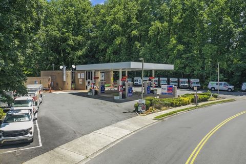 This remarkable property boasts an owner-user gas station, service station, convenience store, and U-Haul rental and service center business, making it a prime location for a thriving entrepreneurial venture. The property includes a spacious 2,295 SF...