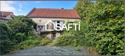 Detached house located in the commune of Pernes (62550). This house is on three levels with a land area of approx. 550 m². - On the first level, a 30 m² basement with outbuildings. - On the first floor, you'll find a kitchen of approx. 20M2, a dining...