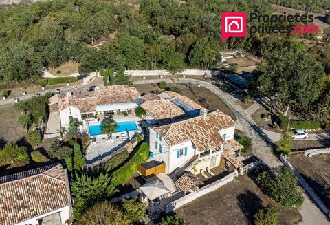 46230 Lalbenque beautiful real estate complex composed of 3 renovated dwellings, total 390sqm, 13 rooms, 7 bedrooms and 4 bathrooms/shower rooms, with swimming pool on a landscaped garden of approximately 7500sqm. Outbuildings including a games room ...