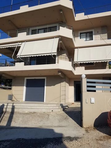 For sale in the new Souli, Patras building with 3 floors. Construction permit 2007 and completion 2010. The ground floor is 118 sq.m. and consists of: 60 sq.m. studio consists of 1 bedroom living room kitchen bathroom and 60 sq.m. garage and storage ...