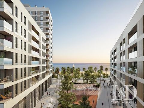 Bienvenue dans cet appartement de 97m2, idéalement conçu pour embrasser la vie méditerranéenne dans toute sa splendeur. Avec ses 3 chambres spacieuses, cet espace lumineux offre une oasis de tranquillité où vous pourrez vous détendre tout en profitan...