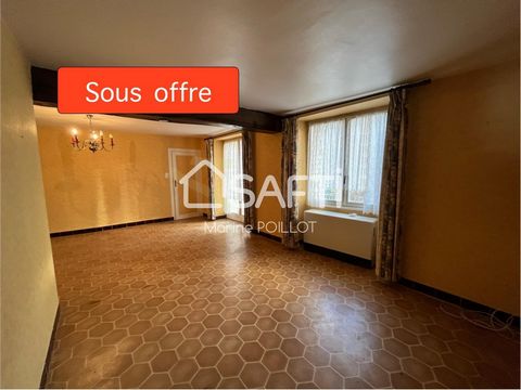 Exclusively by Marine Poillot, SAFTI advisor. Located in Saint-Romain, this property is a perfect gem for a second home. The ground floor features three rooms of approximately 65 m2, offering renovation potential to customize them according to your t...