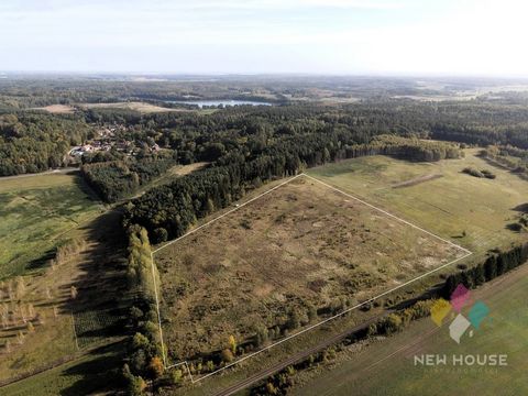Een schilderachtig gelegen investeringsperceel voor de oprichting van een nederzetting, gelegen op 5 km ten oosten van Kętrzyn in Kwiedzin. Het gebied waarop het lokaal ruimtelijk ontwikkelingsplan betrekking heeft, is bestemd voor bouwkavels en comm...