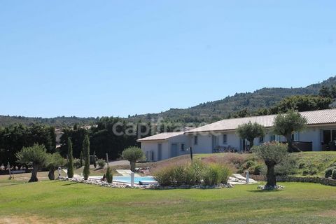 Dpt Aude (11), 30 km CARCASSONNE Propriété P12 de 313,92 m² - Terrain de 4 220,00 m² - Plain pied piscine chambres d'hôtes