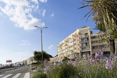 U kijkt uit op het strand, op 600 m van de handel en profiteert van een directe toegang tot het centrum van Thalassothérapie.  La Résidence Les Océanes (met ascenseur) stelt appartementen voor op 6 verdiepingen en beschikt over een lokale fiets, idea...