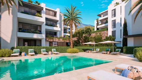 New build flat in Residencial Senda, Estepona Centro for sale. Discover this spectacular flat in Residencial Senda, a unique place in the heart of Estepona where modern architecture merges with nature. The main room, with an open plan design, connect...