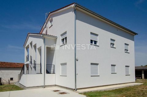 Location: Istarska županija, Ližnjan, Ližnjan. For Sale: Apartment in a newly built high-quality house in the municipality of Ližnjan. The house has a total gross area of 326.50 m² of living space divided into two levels – ground floor and first floo...