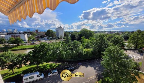 Selten zum Verkauf, bietet Ihnen die Agentur EFCO in der obersten Etage einer Residenz, die mit einem Aufzug mit Blick auf das Wildwasser in Huningue ausgestattet ist, eine 4-Zimmer-Wohnung von 85m2, bestehend aus: 1 Eingang, 1 Küche mit Logia, 1 Woh...