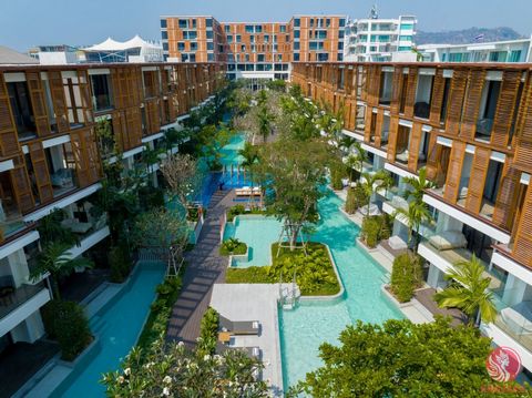 Introducing InterContinental Residences InterContinental Residences offers luxury condo residences located directly on Hua Hin’s main beach. This stylish development is now fully completed, with the last remaining units ready to move into. The projec...