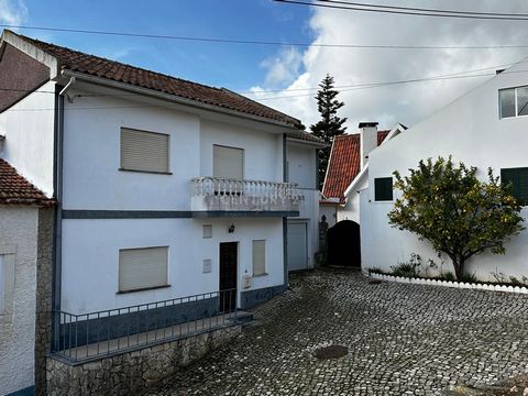 Opportunité à ne pas manquer, villa avec jardin et garage pour 230 000 Découvrez votre nouvelle maison dans la ville tranquille de Landal, connue comme la « capitale de la caille ». Cette charmante villa est l’espace parfait pour ceux qui apprécient ...