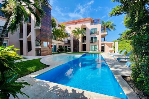 span style font weight bold VIA TENDENZA BEAUTIFUL 2 BEDROOM APARTMENT IN CENTRAL AREA PLAYA DEL CARMEN span div div div div div Via Tendenza Condos is 200 meters from downtown Playa del Carmen and 7 min walk from Playa del Carmen beach. It offers ai...