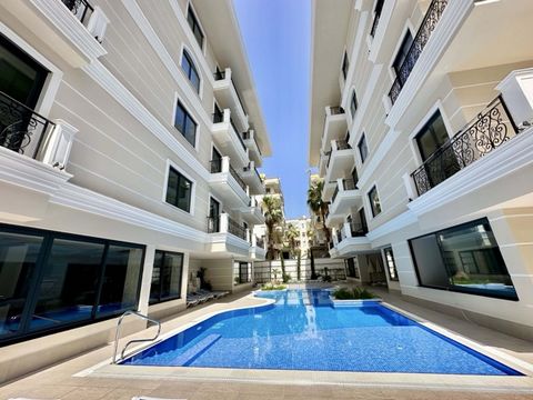 Located in the vibrant Cleopatra Beach area of Alanya, this brand-new 1+1 apartment offers an exceptional living experience for those seeking comfort, convenience, and proximity to the sea. The property is part of a modern complex designed with both ...