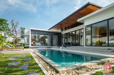 Welcome to Botanica Luxury Krabi, where the tranquility of nature meets unparalleled sophistication. Nestled in the heart of Krabi’s stunning landscape, this exquisite villa project promises an escape that harmoniously blends comfort with classic ele...