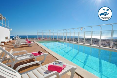 Algarve Vacation is committed to working towards providing sustainable accommodation options together with our property owners, reflecting our commitment to environmental responsibility. Penthouse Miami is a gorgeous 3 level penthouse apartment with ...