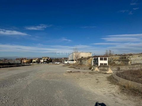 Great opportunity to acquire this exceptional residential urban land! We present you an exceptional opportunity in the city of Calldetenes, province of Barcelona. This irregularly shaped residential urban land, with a partially flat topography, locat...