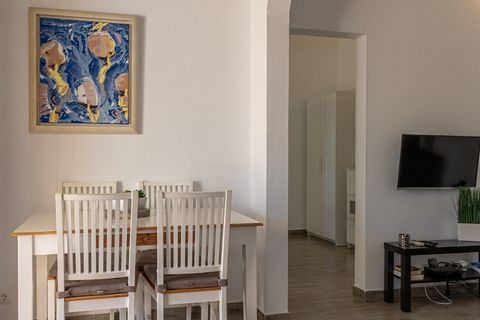 De cottage in Pollensa heeft 1 slaapkamer(s) en kan gereserveerd worden tot 2 personen. Accommodatie De accommodatie heeft een oppervlakte van 70 m² isgezellig ingerichte en is volledig uitgerust, met uitzicht de tuin. Is gelegen in een gebied met de...