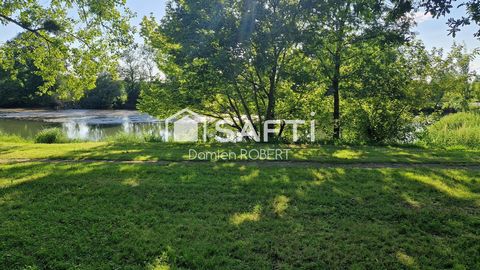 MAISON AVEC ACCES A LA RIVIERE