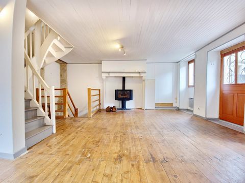 Maison de village à Parisot