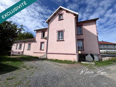 À découvrir à CHARBONNIER ensemble immobilier locatif