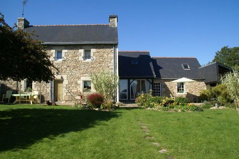 This quaint 2-bedroom holiday home is in Querrien, perfect for a holiday in France. It is ideal for a small family or group, and can accommodate 4 guests. This holiday rental has a furnished garden with a pond for you to unwind and relax after a long...