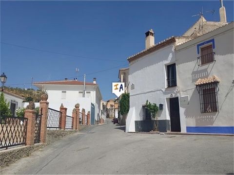 This well presented 3 bedroom character corner Townhouse with a pool, patio and terrace is situated on the edge of the beautiful village of Moclin only a 35 minute drive from Granada in inland Andalucia, Spain. Located on a quiet wide street with par...