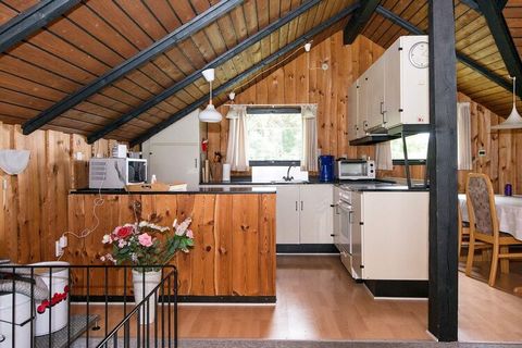 Well-kept holiday cottage with a sheltered terrace and cosy corners and a fireplace in the garden. Open plan kitchen, dining area and living room with wood-burning stove and a large window section with views of the garden. Bathroom and 2 bedrooms. Th...