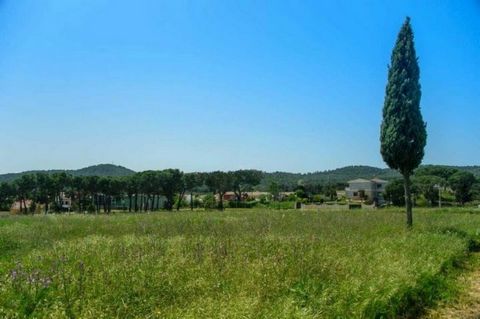 Plot of 502m2 in the Mas Borrell urbanization, located in a well-connected area in ??the Mont-ràs limits, adjacent to the Palafrugell area. Mas Borrell, is a few kilometers from the beaches of Mont-ràs, Calella de Palafrugell and Llafranc, in an area...