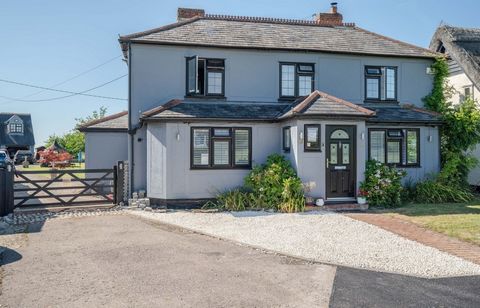 A beautifully arranged detached period property offering characterful accommodation with exposed timbers, wood flooring and open fireplaces. This lovely home offers 4/5 double bedrooms, 3/4 reception rooms, including an orangery and a stunning kitche...