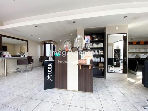 Isabelle Odinot offers you for sale in Exclusive this magnificent business of this hairdressing salon ideally located in the city center of THOIRY, it has 2 large windows thus benefiting from excellent visibility and brightness, it benefits from a st...