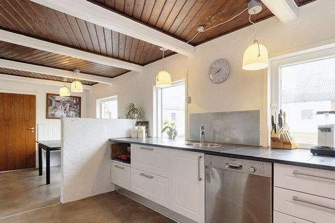 Good old-fashioned farm holiday in rural idyll and at the same time close to nature, forest and within driving distance to some of Denmark's best sandy beaches. Here is nice space for 12 people with plenty of space both inside and out. Cozy living ro...