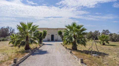 Situated just outside the medieval boundaries of Oria, this fully renovated, three-bedroom villa offers both architectural charm dating to the 1920s and modern conveniences. Accessible via a secure electric gate, the property includes a fully fenced ...