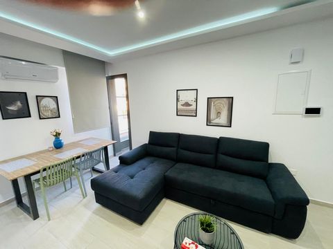 New, one-bedroom, fully furnished apartments are available for rent in Larnaca's center just 500m from Finikoudes beach. Larnaca is the international gateway to Cyprus, being its second port and having an international airport. It is one of the oldes...