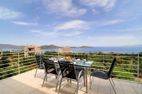 Located in Agios Nikolaos. This modern Villa is situated in the vicinity known as Elounda bay, the same area the best 5* hotels in the country operate. The fabulous views, the calm environment, perfect climate and low crime-rate make this the favorit...