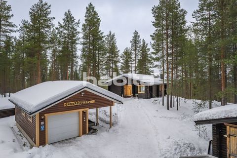 Now available for sale, a unique property in Suomu. The living room and the glazed terrace offer an exceptional view over the vast Lapland fells. Adjacent to the cottage, there is also an outdoor fireplace where you can enjoy the scenery and the Nort...